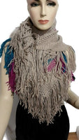 Woven shawl, Handmade shawl, triangle loom shawl, winter alpaca shawl, The beige roses shawl, beige Peruvian alpaca yarn, fall wrap, winter shawl,