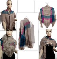 Woven shawl, Handmade shawl, triangle loom shawl, winter alpaca shawl, The beige roses shawl, beige Peruvian alpaca yarn, fall wrap, winter shawl,